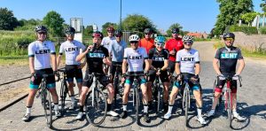 Groepsfoto van Vélo Club Lent